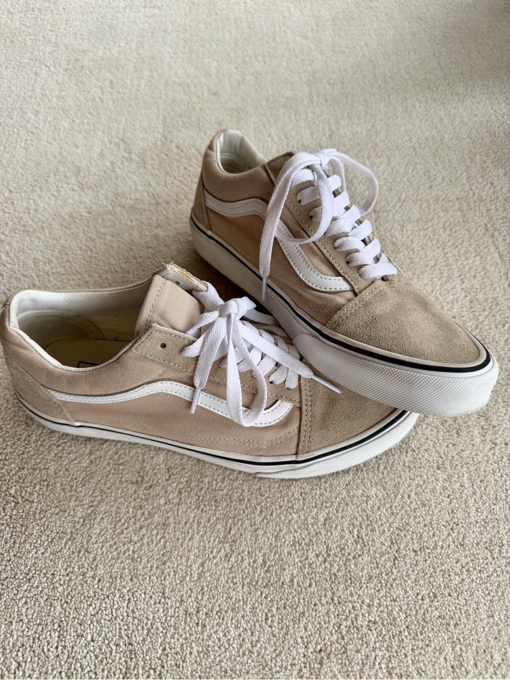 Vans Beige and White Old Skool Men’s Sneakers